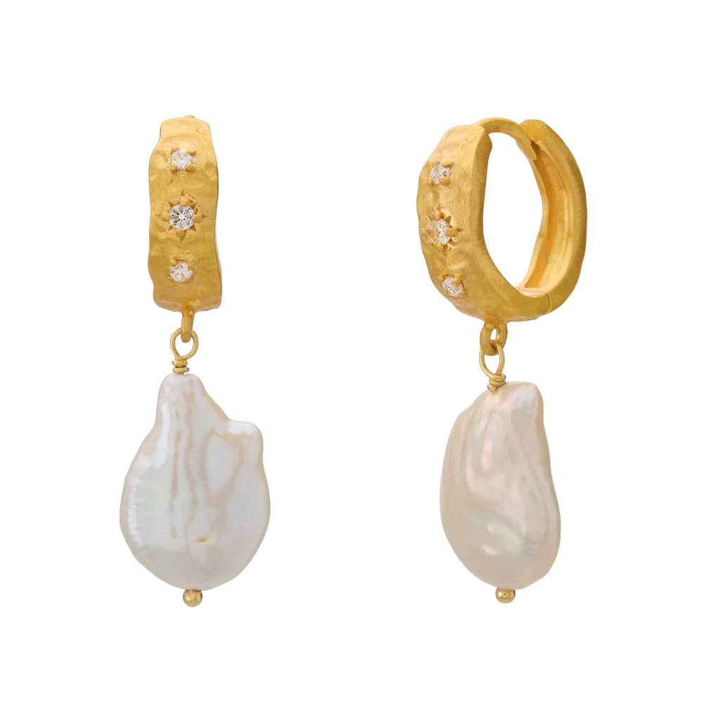 Cosmic Love Medium With Pearls 18KT YG plate