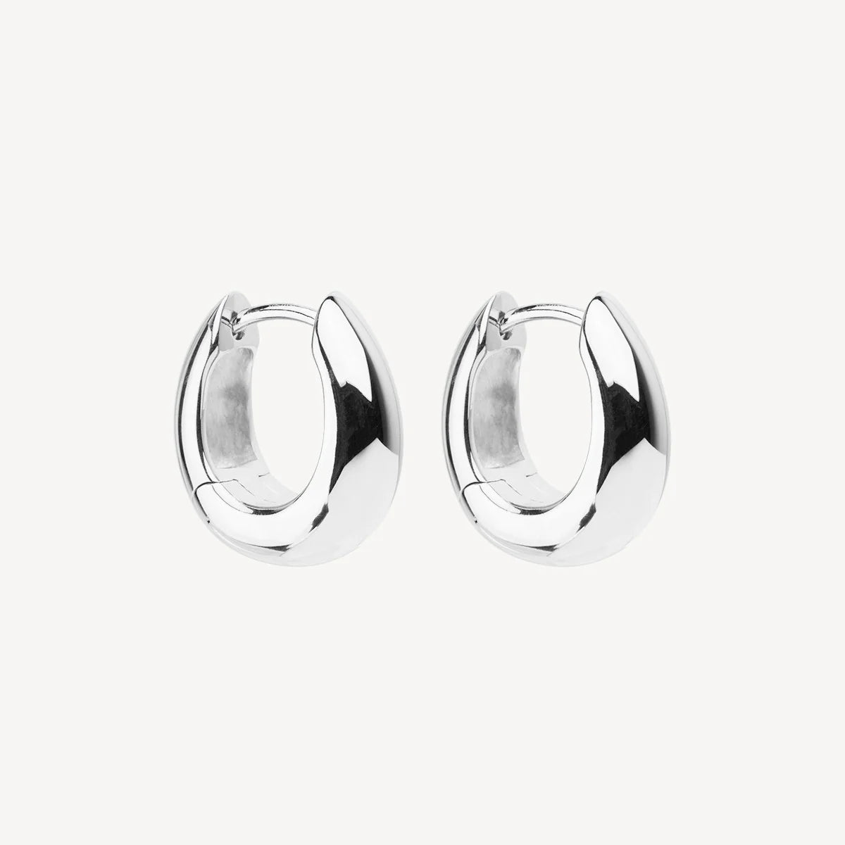 Arco Silver Hoops