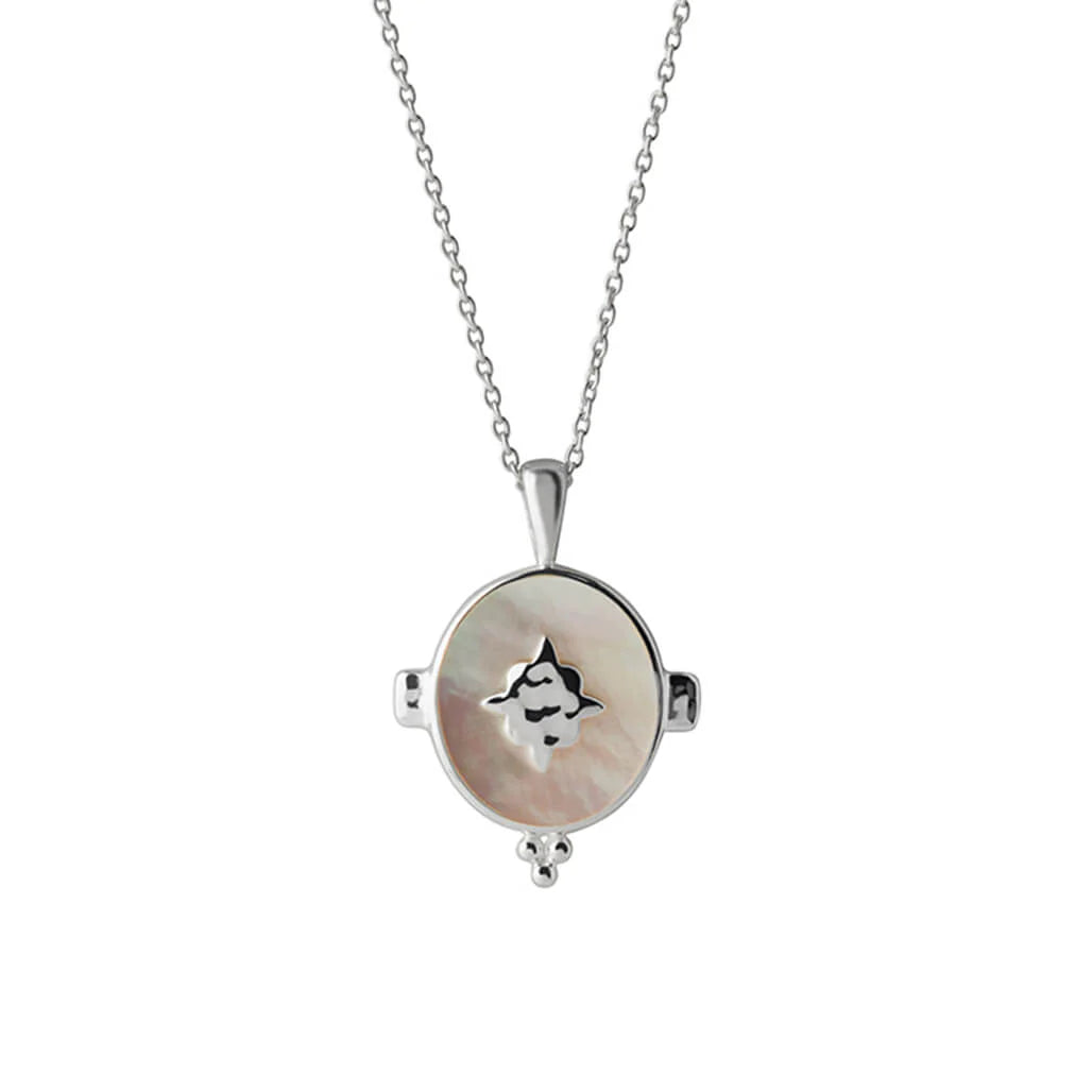 MOP Oval Necklace Silver