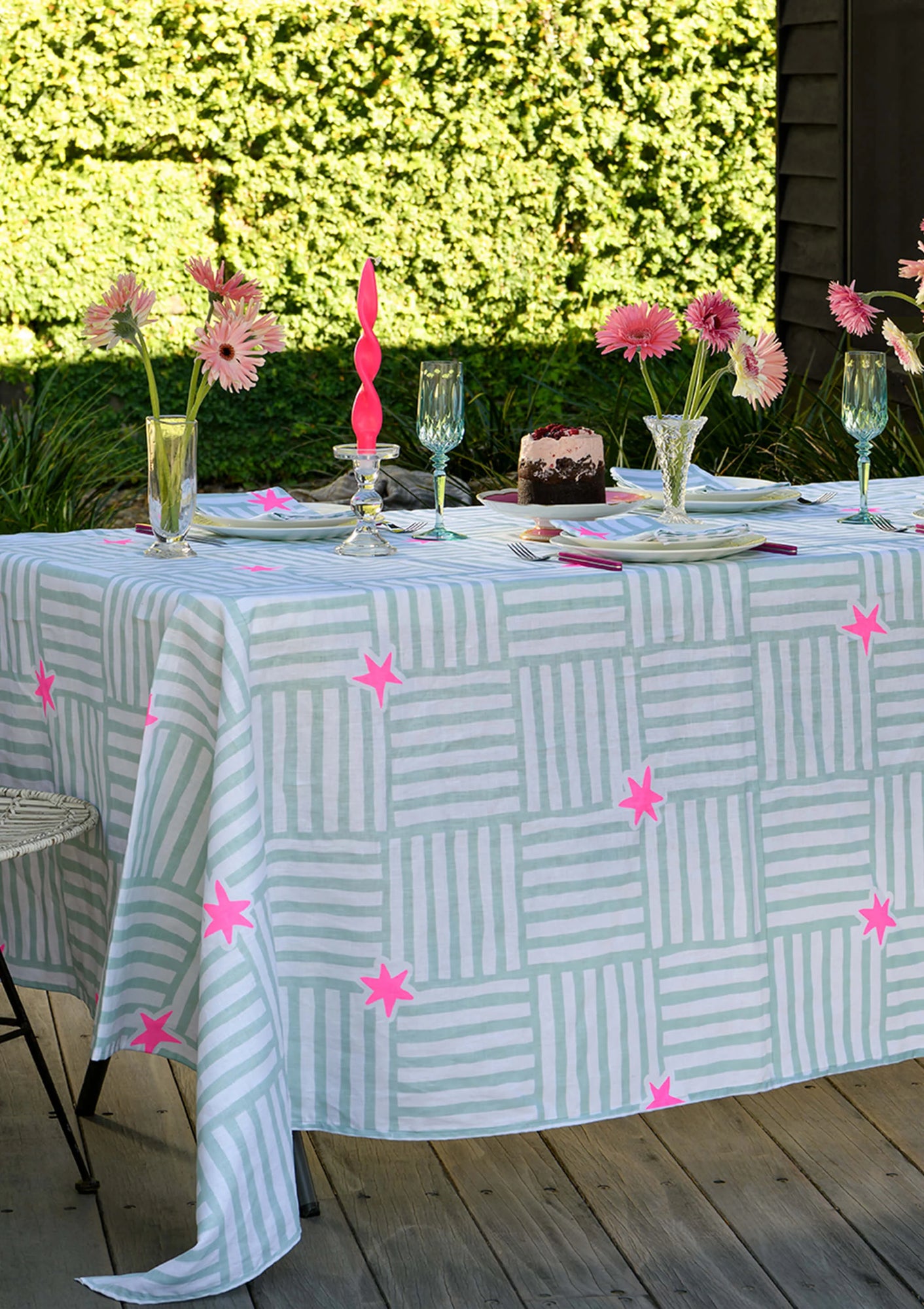 Duck Egg + Highlighter Pink 145cm x 350cm Table Cloth